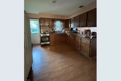 328 W Inman Ave, Rahway, NJ 07065 - Photo 5