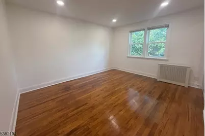 747 Linden Ave, Apt #2, Rahway, NJ 07065 - Photo 9