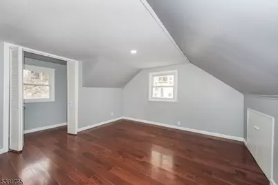 77 Huemmer Ter, Clifton, NJ 07013 - Photo 31