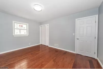 77 Huemmer Ter, Clifton, NJ 07013 - Photo 21