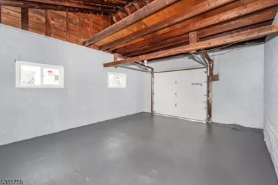 77 Huemmer Ter, Clifton, NJ 07013 - Photo 37