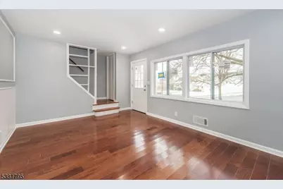 77 Huemmer Ter, Clifton, NJ 07013 - Photo 17