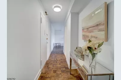 377 S Harrison St #8I, East Orange, NJ 07018 - Photo 7