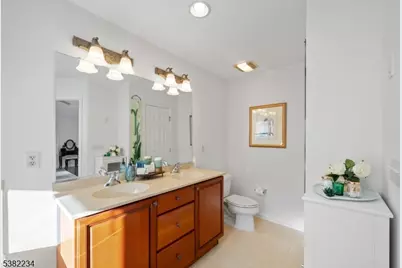 26 Chestnut Ct, Cedar Grove Twp., NJ 07009 - Photo 25