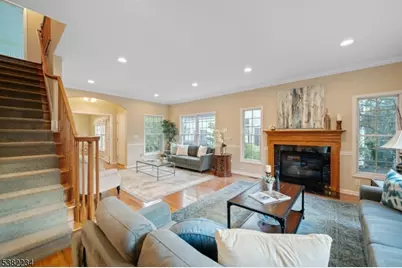 26 Chestnut Ct, Cedar Grove Twp., NJ 07009 - Photo 7