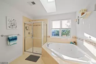 26 Chestnut Ct, Cedar Grove Twp., NJ 07009 - Photo 27