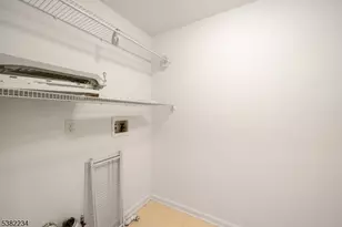 26 Chestnut Ct, Cedar Grove Twp., NJ 07009 - Photo 31