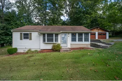 16 Prospect Ave, Hope Township, NJ 07825 - Photo 1