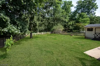 14 New St, Middlesex, NJ 08846 - Photo 25