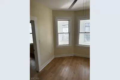 387 E 9th Ave, Roselle, NJ 07203 - Photo 1