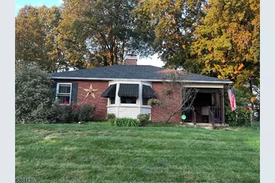 489 Corliss Ave, Phillipsburg, NJ 08865 - Photo 1