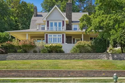 46 Lloyd Rd, Montclair, NJ 07042 - Photo 1