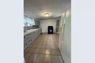 100 Myrtle Ave, Washington Boro, NJ 07882 - Photo 13