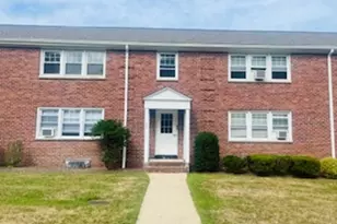 291 Bogert Rd, River Edge, NJ 07661 - Photo 1