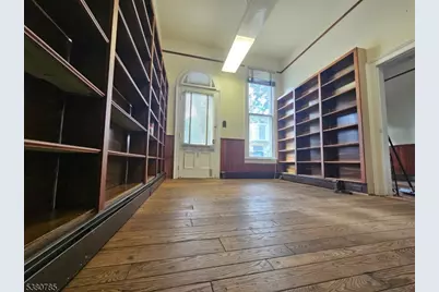 325 Front St, Belvidere, NJ 07823 - Photo 3