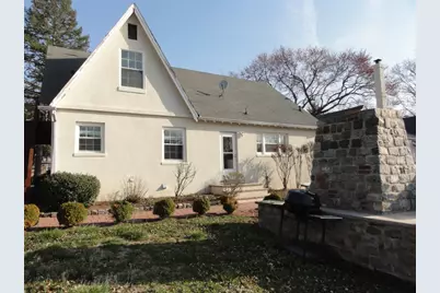 45 Lakeside Dr, 2nd Floor #2, Piscataway Township, NJ 08854 - Photo 1