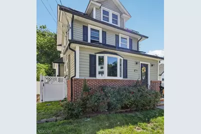 315 Hemlock St, Roselle Park, NJ 07204 - Photo 1