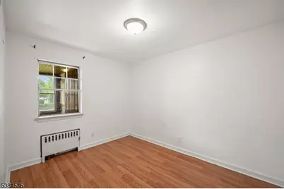 377 Hazel St, Clifton, NJ 07011 - Photo 7