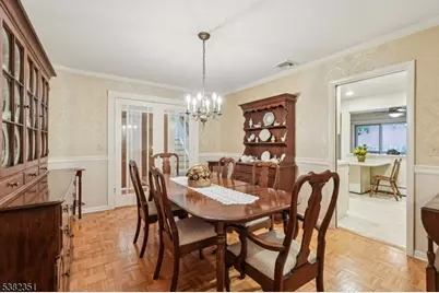 29 Ponds Cir, Wayne Twp., NJ 07470 - Photo 15