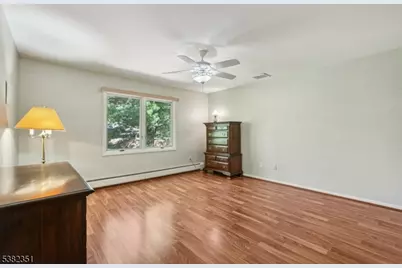 29 Ponds Cir, Wayne Twp., NJ 07470 - Photo 35