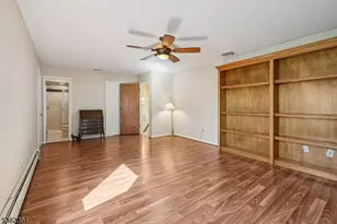 29 Ponds Cir, Wayne Twp., NJ 07470 - Photo 27