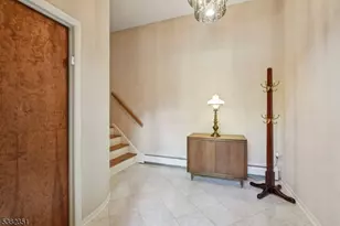 29 Ponds Cir, Wayne Twp., NJ 07470 - Photo 7