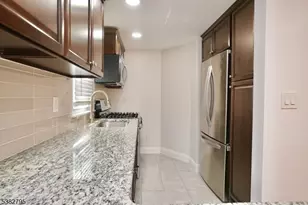 207 Franklin Ave 2nd Fl, Belleville, NJ 07109 - Photo 3