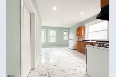 178 N 16th St Unit 1, East Orange, NJ 07017 - Photo 7