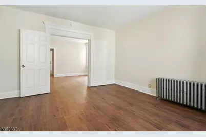 178 N 16th St Unit 2, East Orange, NJ 07017 - Photo 7