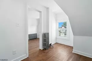 178 N 16th St, East Orange, NJ 07017 - Photo 13