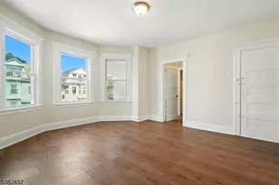 178 N 16th St, East Orange, NJ 07017 - Photo 9