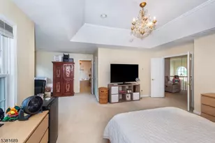 6 Congressional Ln, Totowa, NJ 07512 - Photo 17