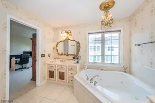 6 Congressional Ln, Totowa, NJ 07512 - Photo 19