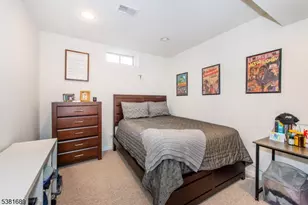 6 Congressional Ln, Totowa, NJ 07512 - Photo 29