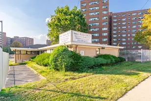 853 Grove St 855, Irvington, NJ 07111 - Photo 1