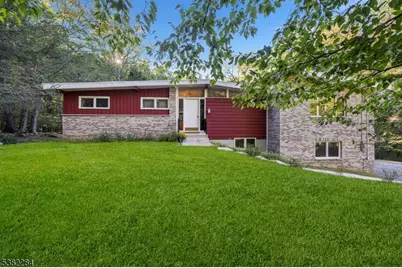 38 Tulip Ave, Ringwood, NJ 07456 - Photo 1