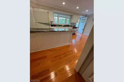 45 Lakeside Dr, First Floor, Piscataway Township, NJ 08854 - Photo 3