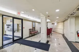 8800 Blvd E, North Bergen, NJ 07047 - Photo 15