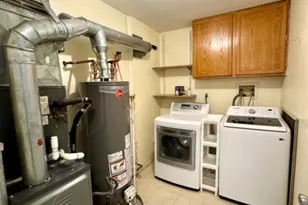 21 Crabapple Ln, Franklin Township, NJ 08823 - Photo 13