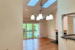 21 Crabapple Ln, Franklin Township, NJ 08823 - Photo 3