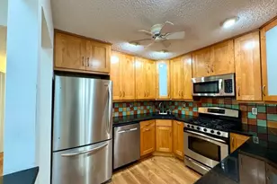 21 Crabapple Ln, Franklin Township, NJ 08823 - Photo 7