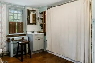 722 Rosemont Ringoes Rd, Delaware Township, NJ 08559 - Photo 33