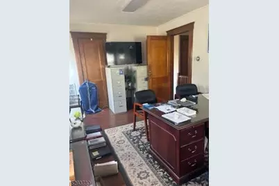 554 Union Blvd, Totowa, NJ 07512 - Photo 11