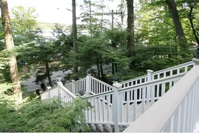 107 Lake End Rd, Rockaway Township, NJ 07435 - Photo 3