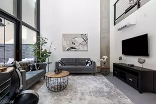 65 McWhorter St, Newark, NJ 07105 - Photo 5