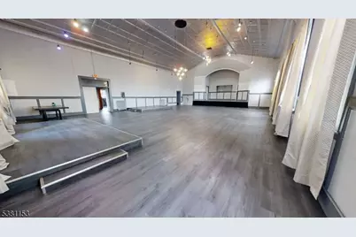 155 Midland Ave 3rd Fl, Kearny, NJ 07032 - Photo 3