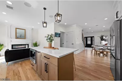 135A La Salle Ave, Clifton, NJ 07013 - Photo 9