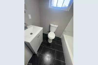 1292 Crescent Ave, Roselle, NJ 07203 - Photo 29