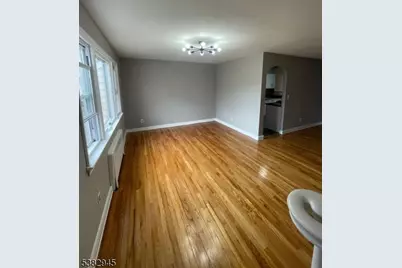 1292 Crescent Ave, Roselle, NJ 07203 - Photo 7