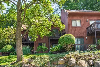 5 Deer Valley Ln Unit #10, Vernon, NJ 07462 - Photo 1